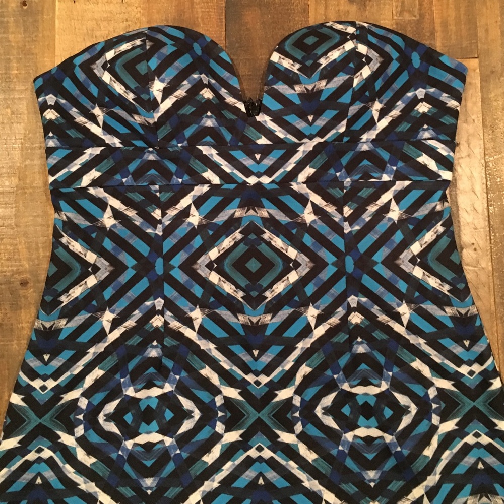 NBD STRAPLESS DRESS - Picture 8 of 12